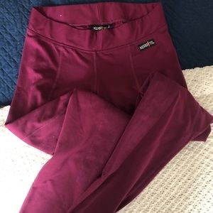 Kerrits ladies performance tight M in Berry